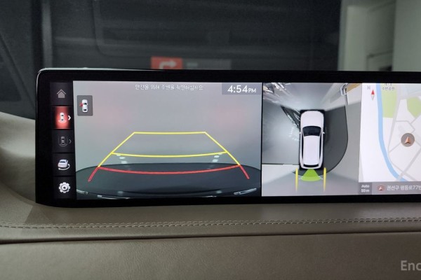 2021 Genesis GV80 с пробегом 129 400 км