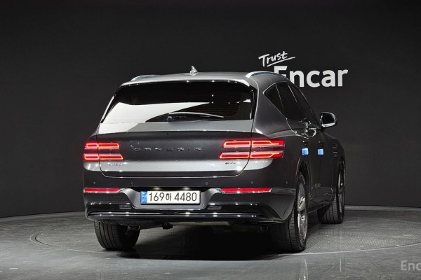 2021 Genesis GV80 с пробегом 112 453 км