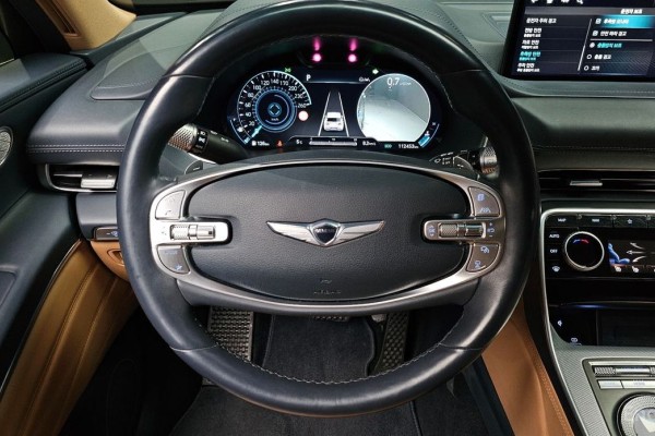2021 Genesis GV80 с пробегом 112 453 км