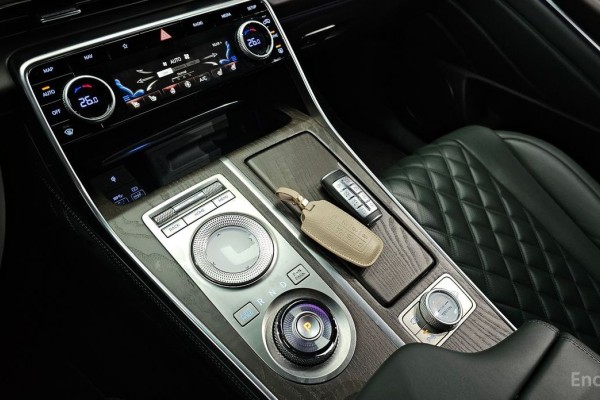 2022 Genesis GV80 с пробегом 53 915 км