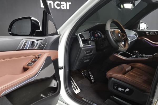 2020 BMW X5 с пробегом 54 964 км