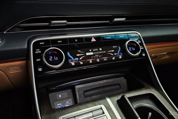 2022 Genesis GV80 с пробегом 57 024 км