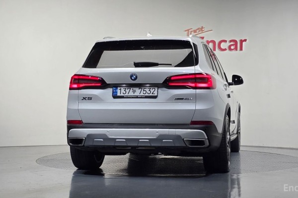 2022 BMW X5 с пробегом 52 014 км