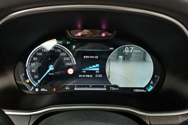 2021 Genesis GV80 с пробегом 139 044 км