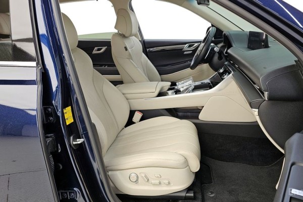 2021 Genesis GV80 с пробегом 139 044 км