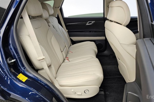 2021 Genesis GV80 с пробегом 139 044 км