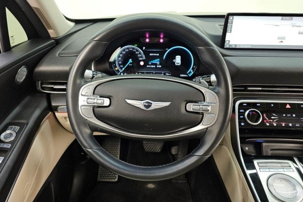 2021 Genesis GV80 с пробегом 139 044 км