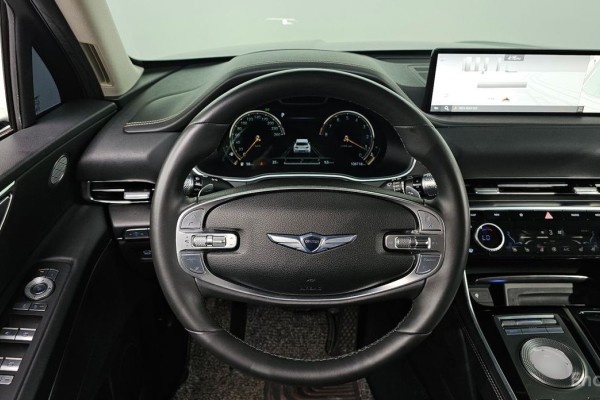 2021 Genesis GV80 с пробегом 108 718 км