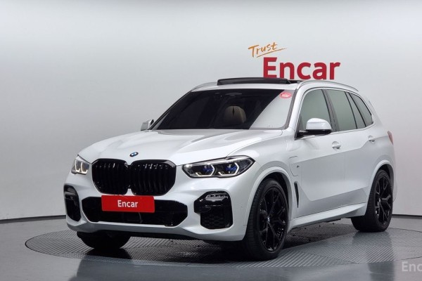 2021 BMW X5 с пробегом 98 000 км