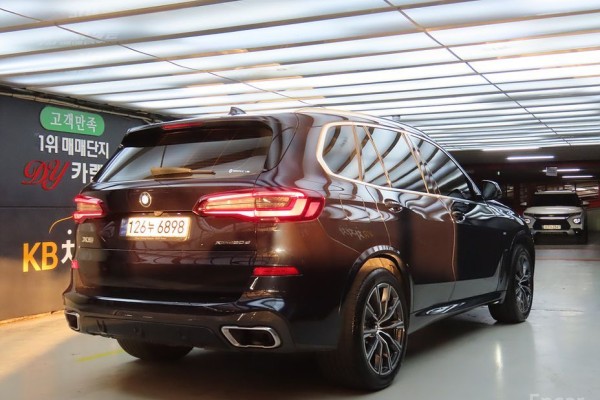 2021 BMW X5 с пробегом 42 058 км