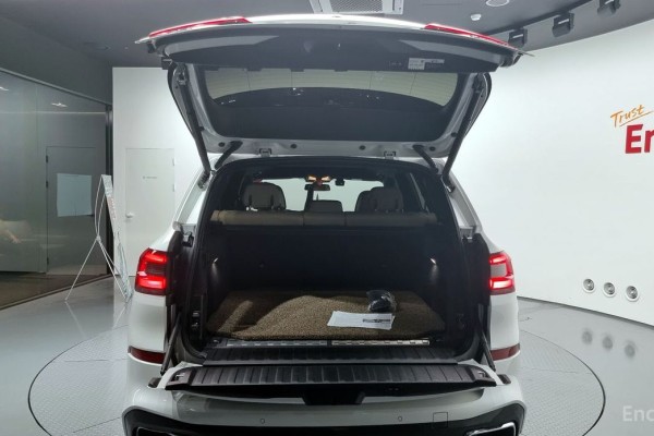 2021 BMW X5 с пробегом 98 000 км