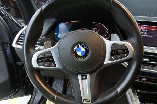 2021 BMW X5 с пробегом 42 058 км