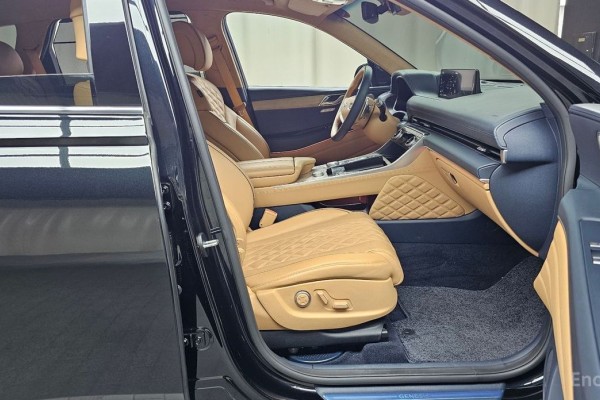 2022 Genesis GV80 с пробегом 66 846 км