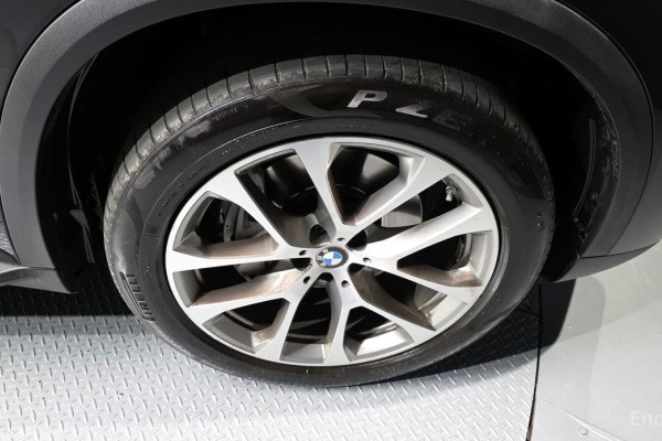 2020 BMW X5 с пробегом 54 034 км