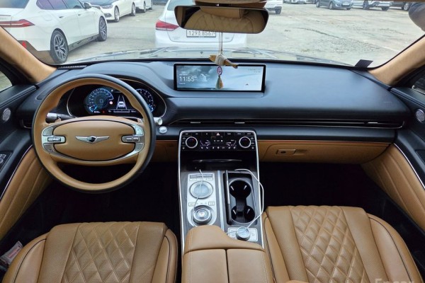 2021 Genesis GV80 с пробегом 58 666 км