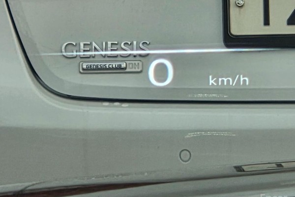 2021 Genesis GV80 с пробегом 58 666 км