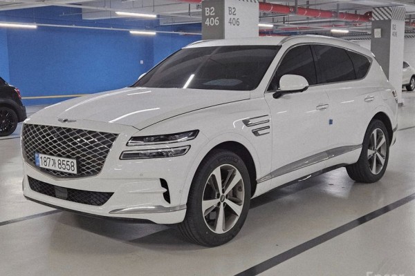 2021 Genesis GV80 с пробегом 67 809 км
