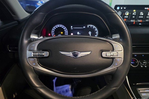 2021 Genesis GV80 с пробегом 94 392 км