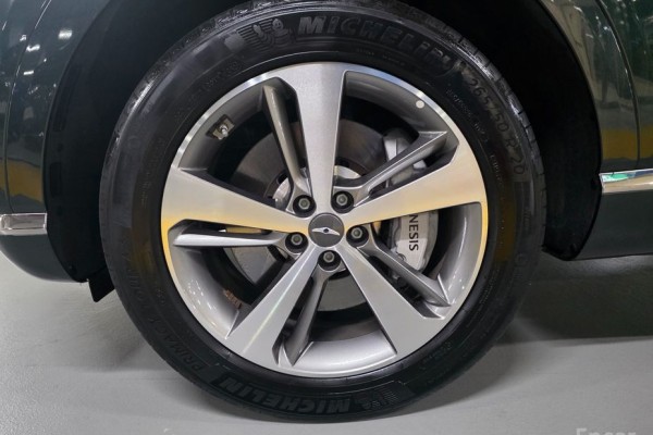 2021 Genesis GV80 с пробегом 94 392 км