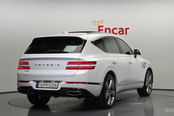 2022 Genesis GV80 с пробегом 107 796 км