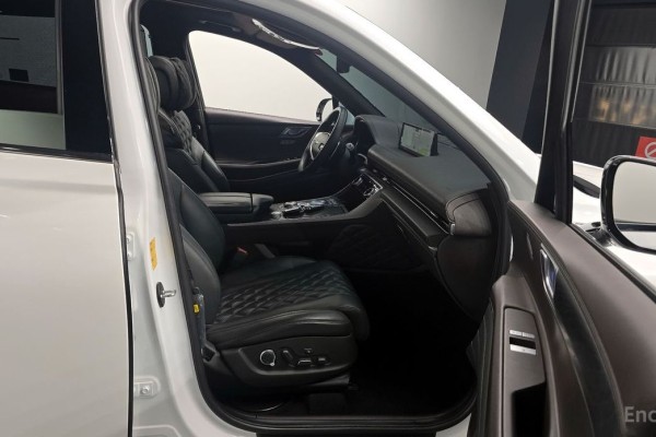 2022 Genesis GV80 с пробегом 107 796 км