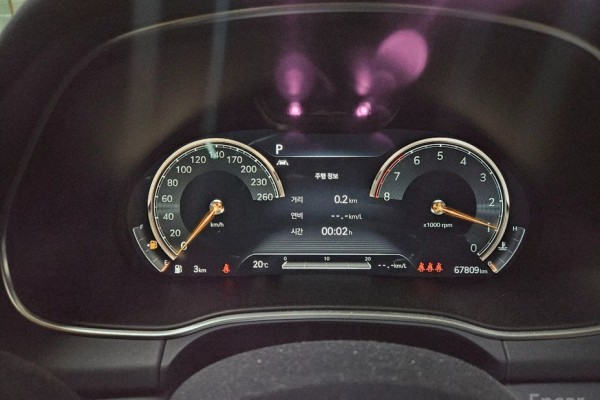 2021 Genesis GV80 с пробегом 67 809 км