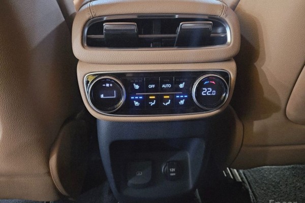 2021 Genesis GV80 с пробегом 67 809 км