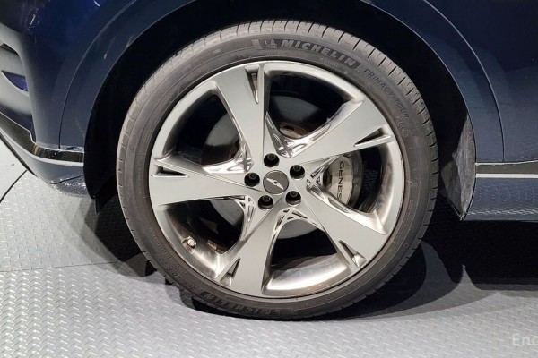 2021 Genesis GV80 с пробегом 72 594 км