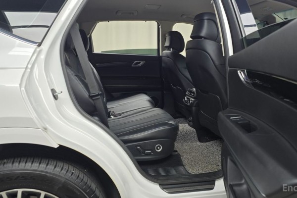 2022 Genesis GV80 с пробегом 72 669 км