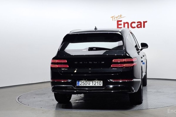 2022 Genesis GV80 с пробегом 81 349 км