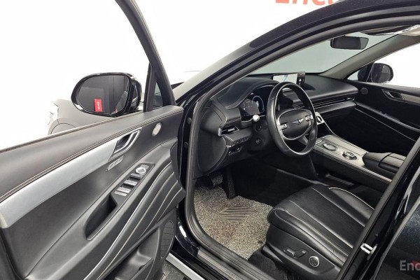 2022 Genesis GV80 с пробегом 81 349 км