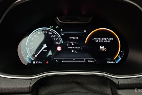 2021 Genesis GV80 с пробегом 66 601 км