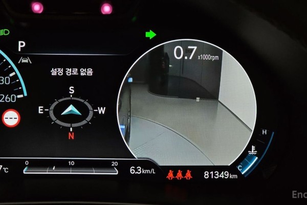 2022 Genesis GV80 с пробегом 81 349 км