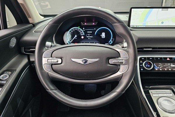 2021 Genesis GV80 с пробегом 66 601 км