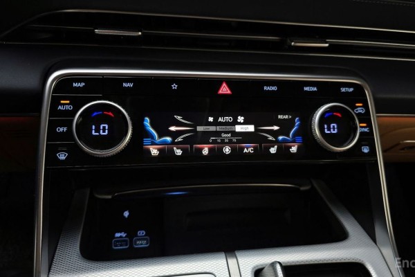 2022 Genesis GV80 с пробегом 72 380 км