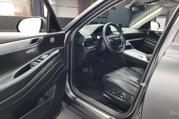 2021 Genesis GV80 с пробегом 103 706 км