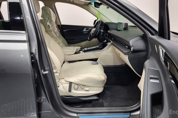 2022 Genesis GV80 с пробегом 42 296 км