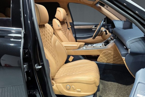 2021 Genesis GV80 с пробегом 100 357 км