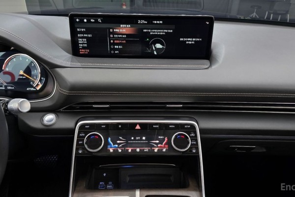 2021 Genesis GV80 с пробегом 47 725 км