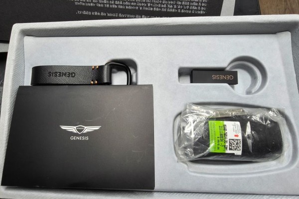 2021 Genesis GV80 с пробегом 51 000 км