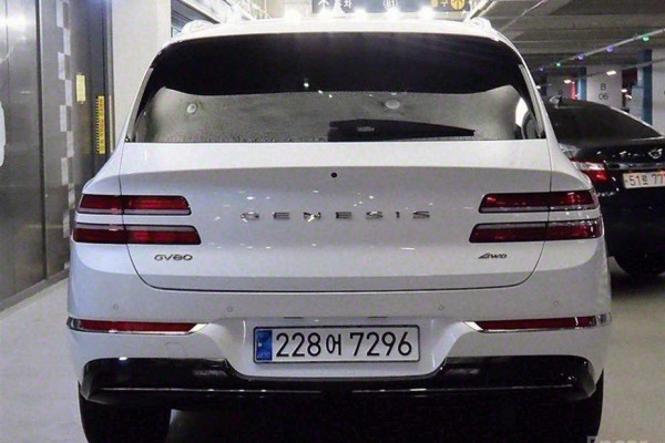 2021 Genesis GV80 с пробегом 100 000 км