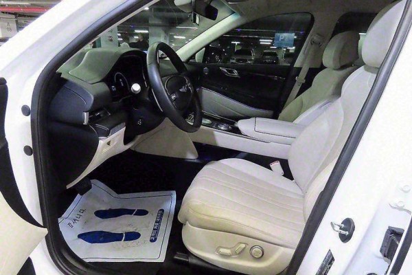 2021 Genesis GV80 с пробегом 100 000 км