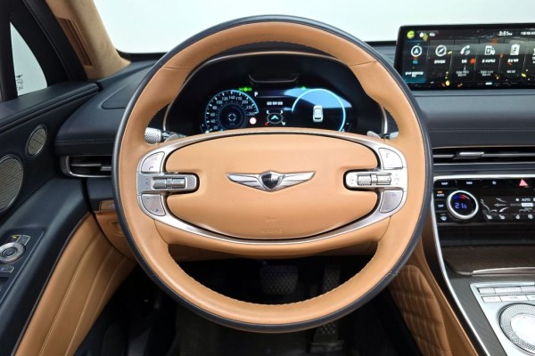 2022 Genesis GV80 с пробегом 80 698 км