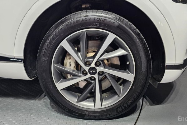 2021 Genesis GV80 с пробегом 84 634 км