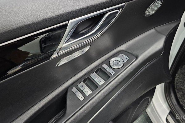 2021 Genesis GV80 с пробегом 84 634 км