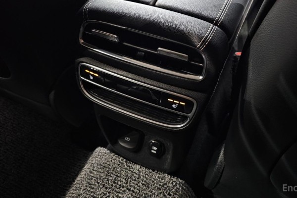 2021 Genesis GV80 с пробегом 84 634 км