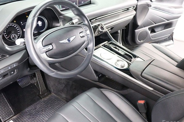 2021 Genesis GV80 с пробегом 61 307 км