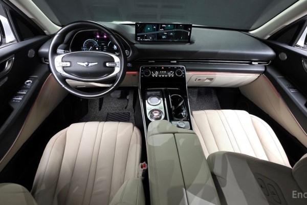 2021 Genesis GV80 с пробегом 138 968 км