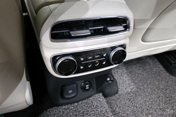 2021 Genesis GV80 с пробегом 138 968 км