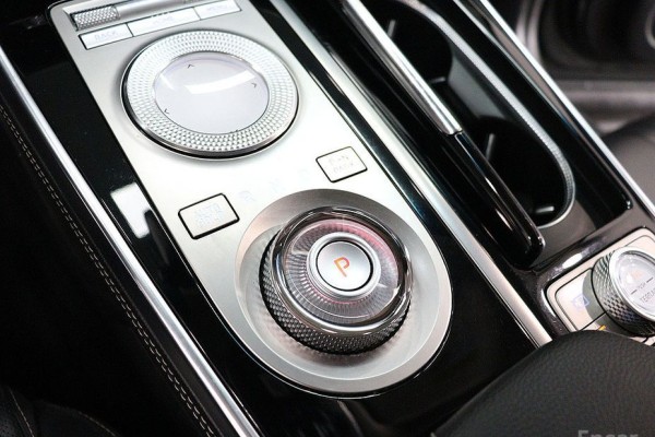 2021 Genesis GV80 с пробегом 74 888 км